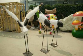 定制彩繪仙鶴雕塑 仿真動物雕塑 步行街?jǐn)[件生產(chǎn)