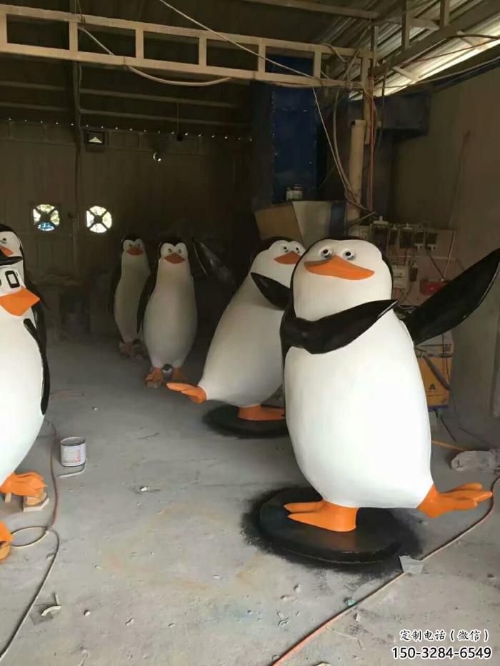 玻璃鋼仿古企鵝雕塑 庭院彩繪雕塑 田間小品
