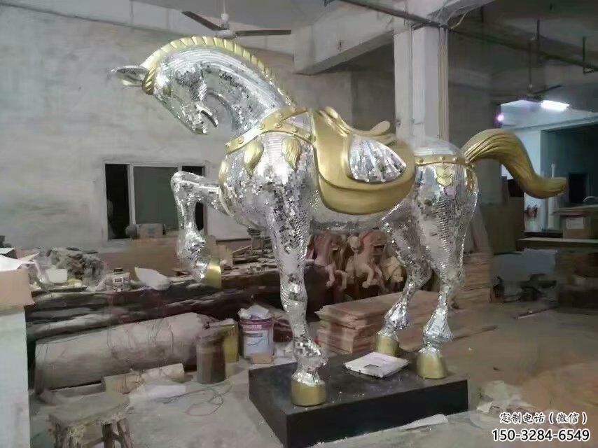 加工奔馬雕塑，鏡面工藝，仿真動(dòng)物小品