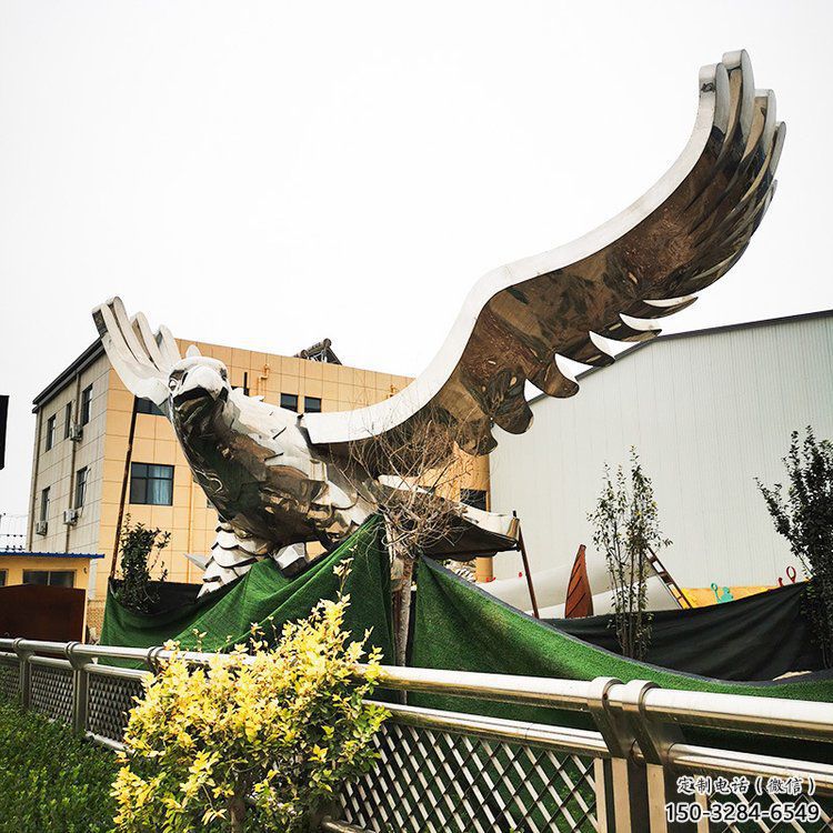 不銹鋼仿真老鷹雕塑 酒店公園雕塑 風(fēng)景區(qū)擺件