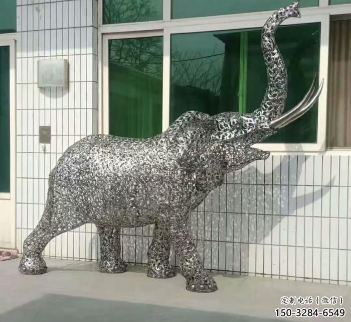 操場小象雕塑，景觀題材，鍍銅工藝