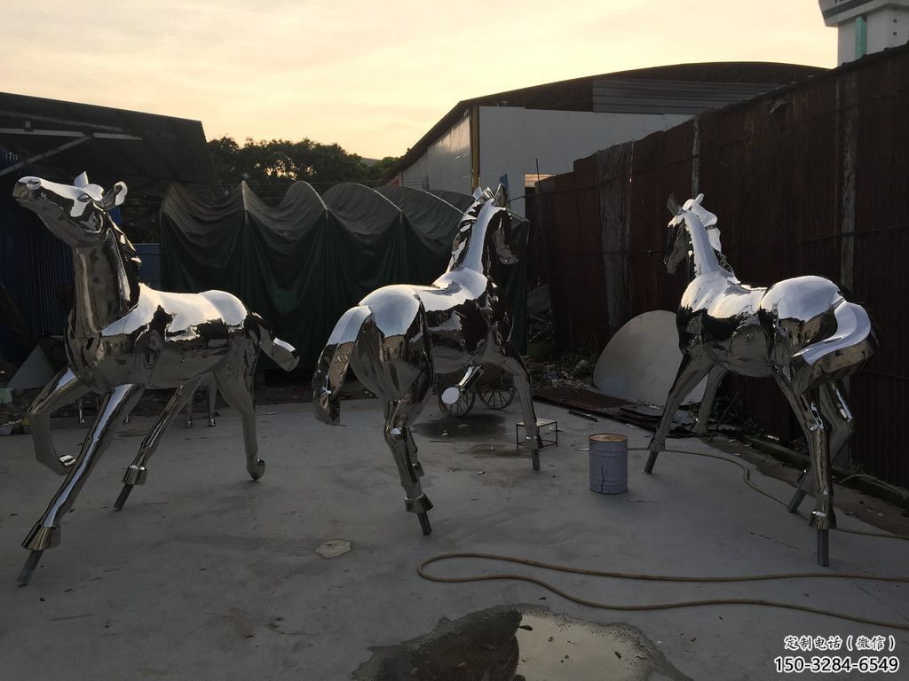 步行街戰馬雕塑，景觀主題，鏡面工藝