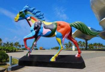 街道小馬雕塑，動(dòng)物小品，卡通效果工藝