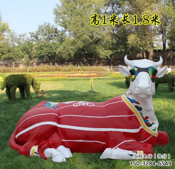 抽象公牛雕塑 店門口彩繪雕塑 步行街?jǐn)[件