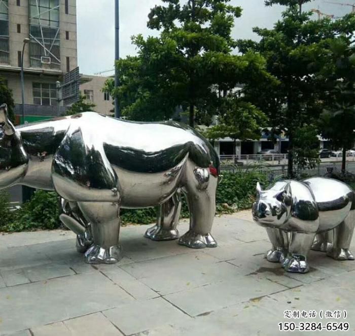 園林犀牛雕塑，噴漆運(yùn)動(dòng)雕塑，網(wǎng)格形式