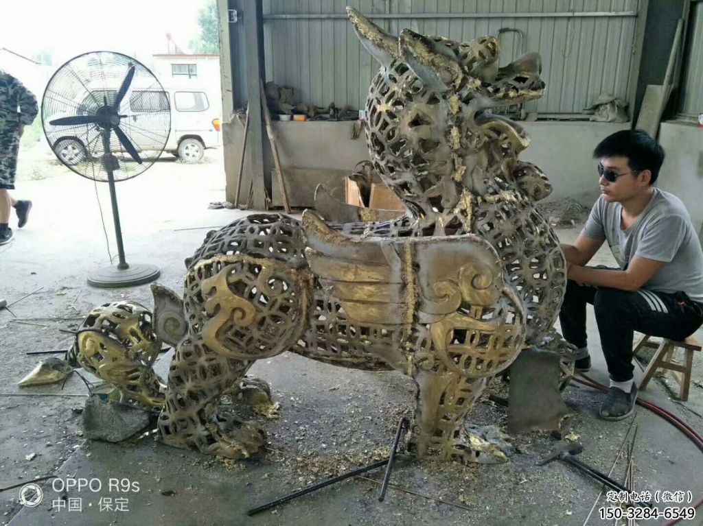 室內貔貅雕塑，拉絲海洋雕塑，抽象效果