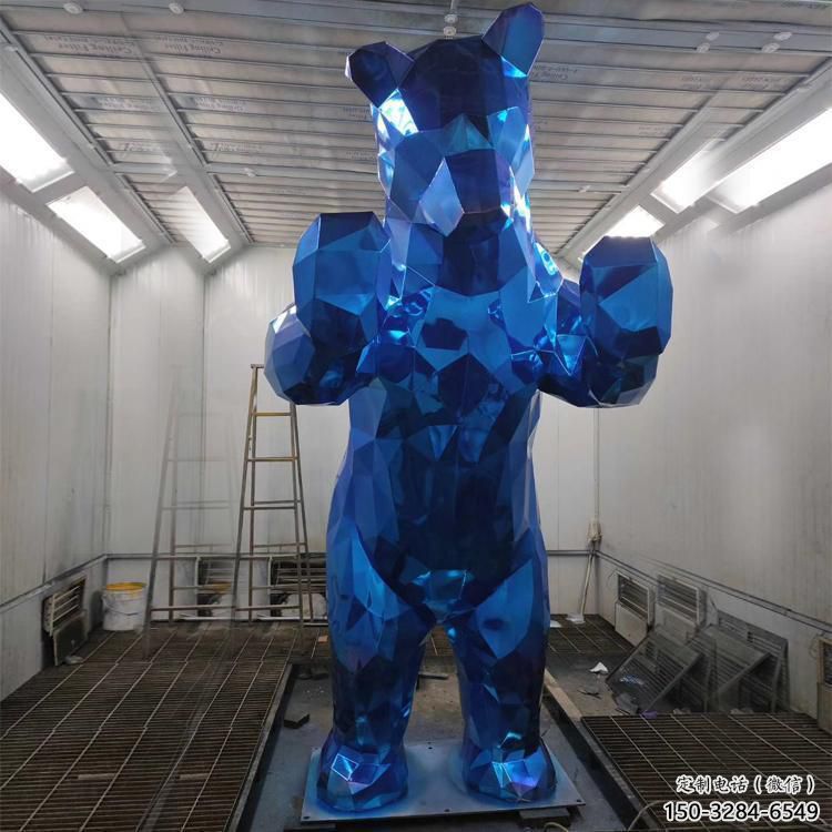 操場狗熊雕塑，鏤空海洋雕塑，噴砂制造