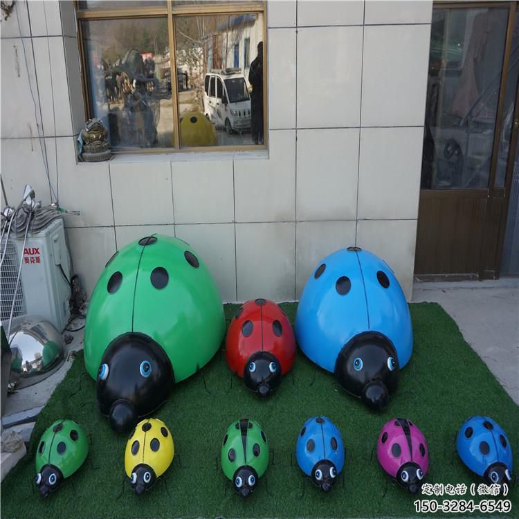 廣場瓢蟲雕塑，卡通水景雕塑，抽象效果