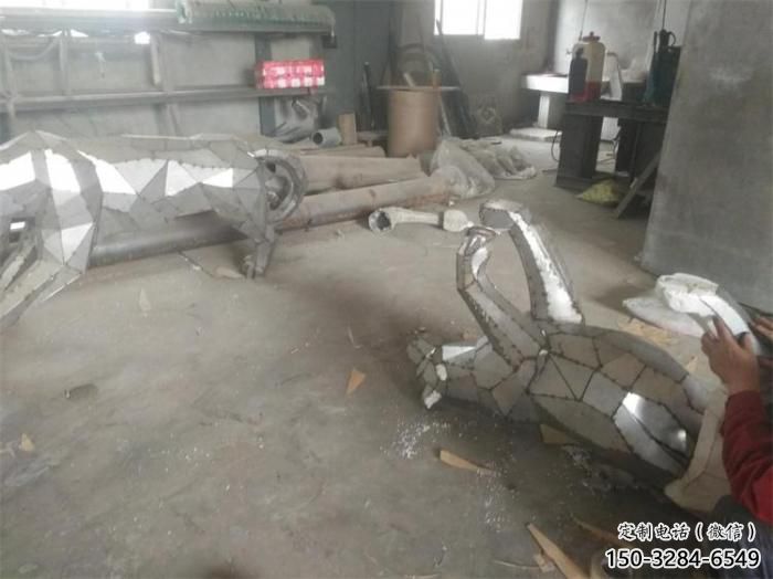 幼兒園獵豹雕塑，鐵藝文化雕塑，鑄造制作