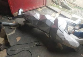 操場獵豹雕塑，仿真動物雕塑，噴砂制造