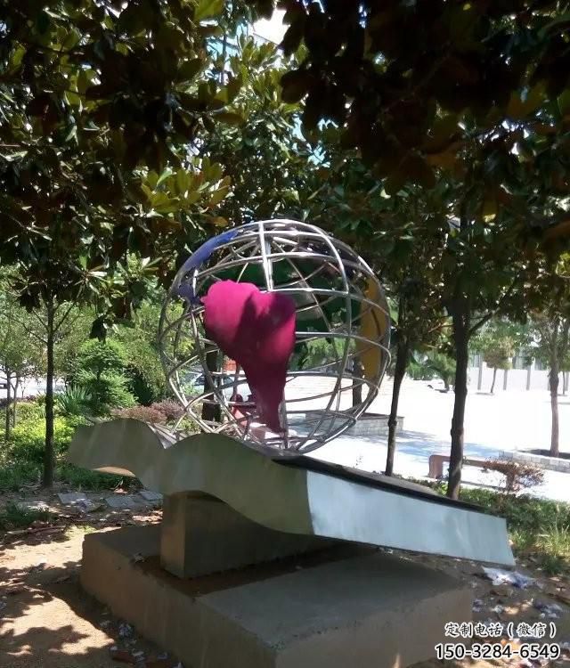 房地產(chǎn)地球儀雕塑，仿古景觀雕塑，噴砂制造