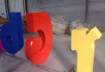 售樓部字母雕塑，噴砂發光雕塑，彩繪題材