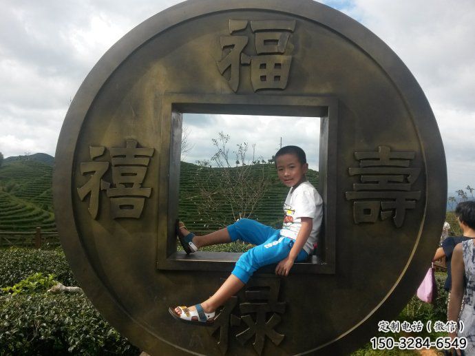 房地產(chǎn)銅錢雕塑，仿古景觀雕塑，噴砂制造