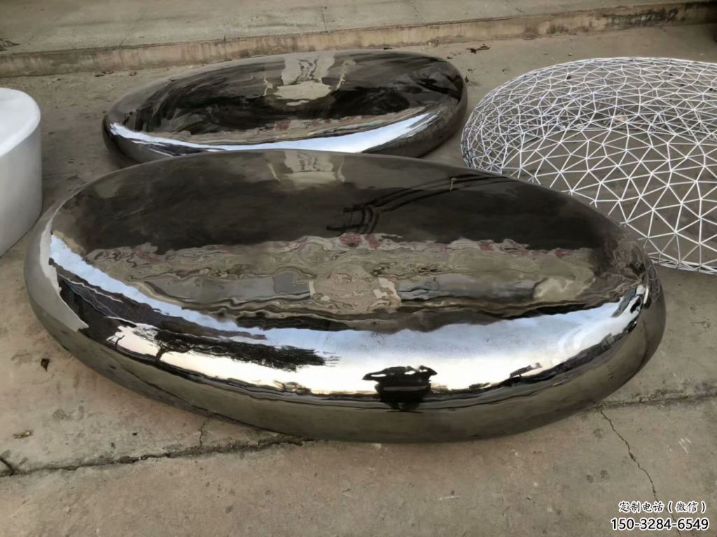 步行街坐凳雕塑，鍛造景觀雕塑，拋光方式