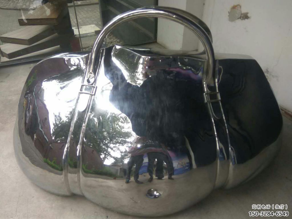 鋼管包包雕塑 異形噴水小品 農(nóng)村雕塑