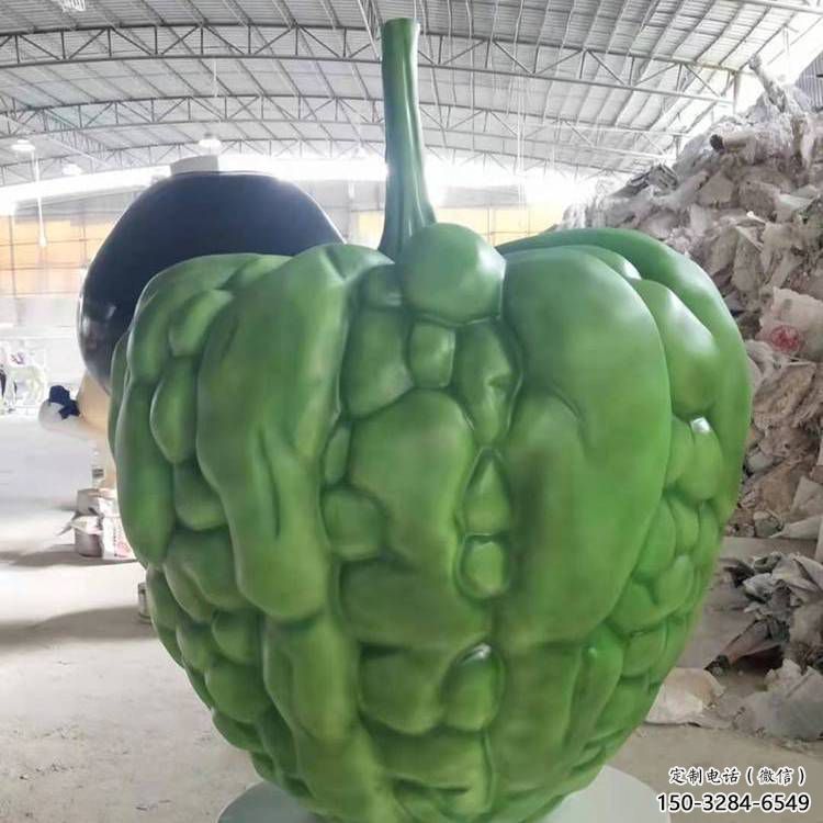 酒店苦瓜雕塑 景觀美陳果蔬雕塑 現代瓜果雕塑