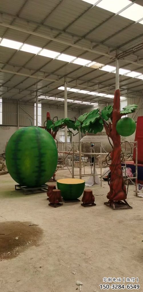 城市西瓜雕塑 風(fēng)景區(qū)彩繪雕塑 抽象擺件