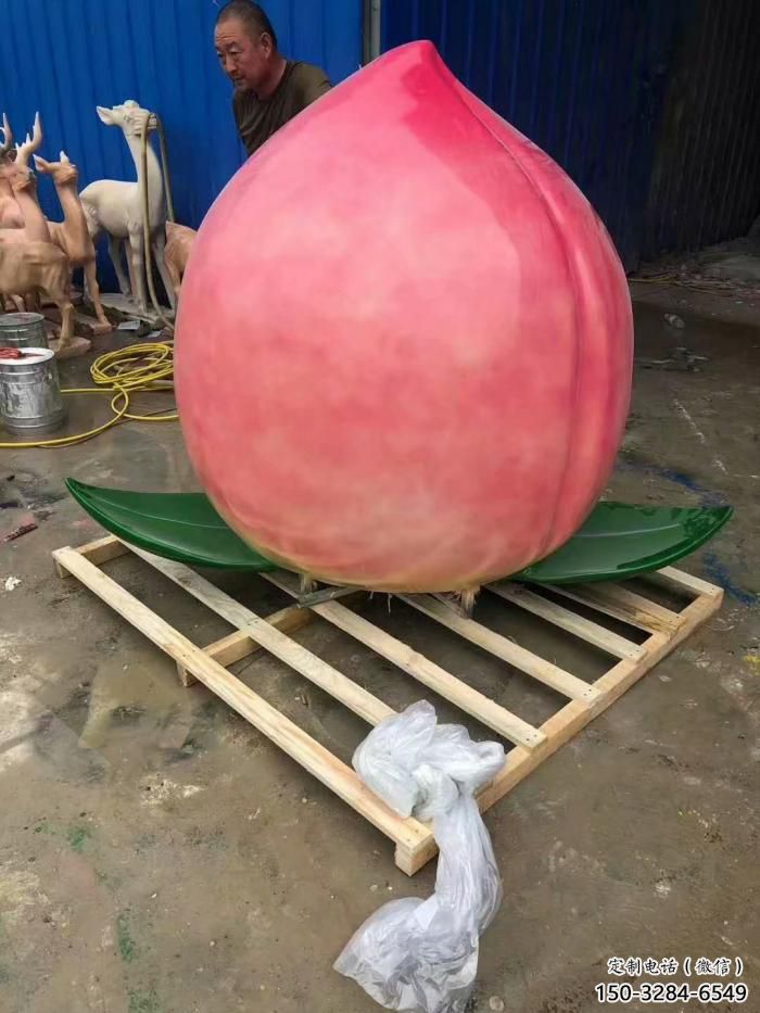 仿真桃子雕塑 店門口園林雕塑 水果小品