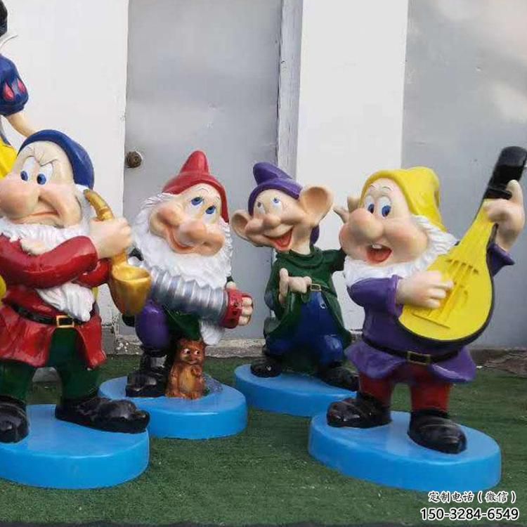 大門口白雪公主雕塑 發(fā)光公園卡通雕塑 仿真動漫雕塑