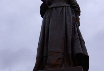 噴漆南丁格爾雕塑 中式村口名人雕塑 草地雕塑