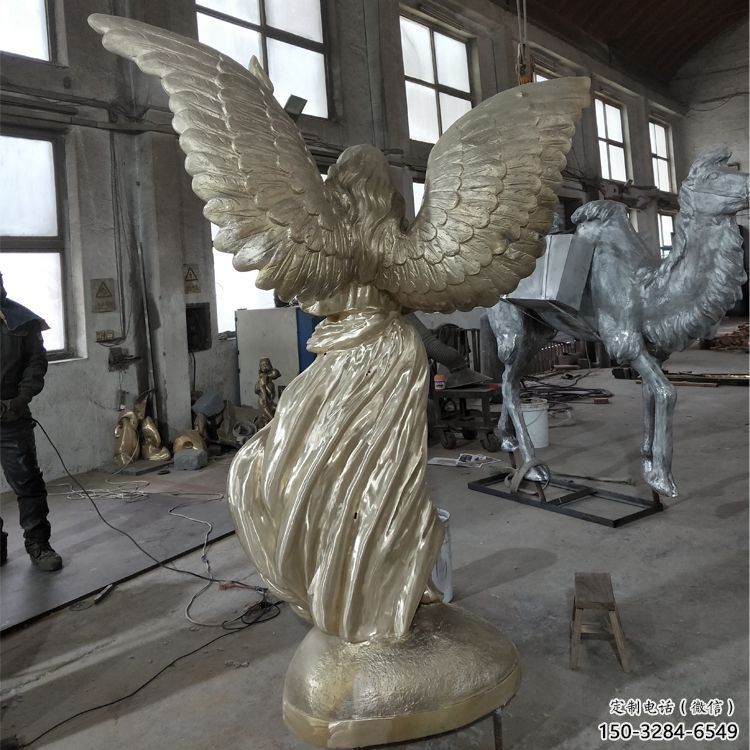 農(nóng)村天使雕塑 抽象藝術(shù)擺件 烤漆卡通雕塑