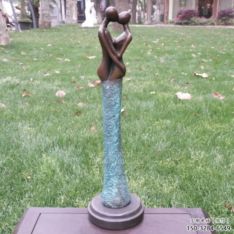 仿古愛情雕塑 彩繪親吻雕塑 現(xiàn)代戀人雕塑