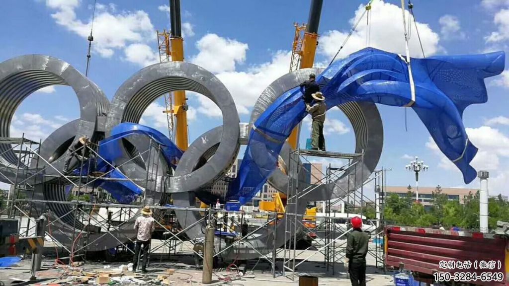 運動場建筑雕塑，不銹鋼五環雕塑，校園建筑