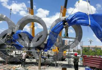 運動場建筑雕塑，不銹鋼五環雕塑，公園建筑