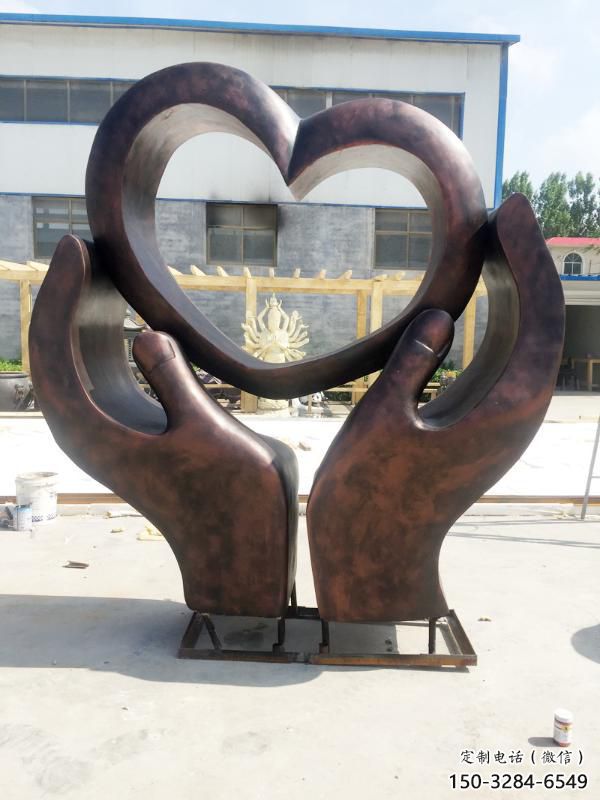愛心雕塑 抽象藝術(shù)雕塑 烤漆雕塑