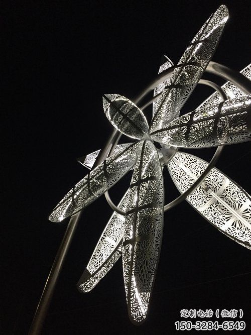 廣場風(fēng)車雕塑 抽象風(fēng)動(dòng)雕塑 烤漆旋轉(zhuǎn)雕塑