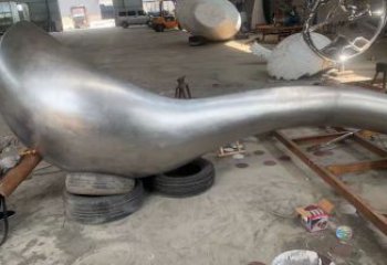 草地湯匙雕塑 現(xiàn)代校園雕塑 大型勺子雕塑