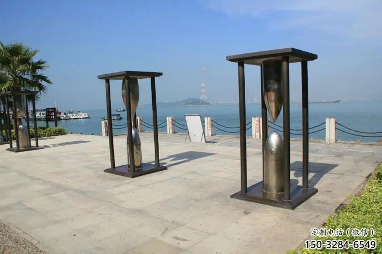 烤漆沙漏雕塑 鋼管漏斗雕塑 室內(nèi)雕塑