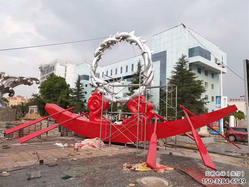 仿真龍舟雕塑 電鍍現代劃槳雕塑 部隊競賽雕塑