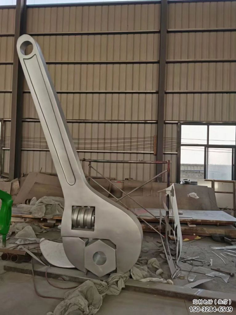 拉絲螺絲釘?shù)袼?鏤空創(chuàng)意工業(yè)雕塑 別墅區(qū)工業(yè)雕塑