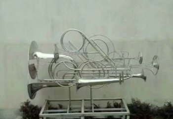 鏤空沖鋒號(hào)雕塑 懸空餐飲店擺件 街頭雕塑