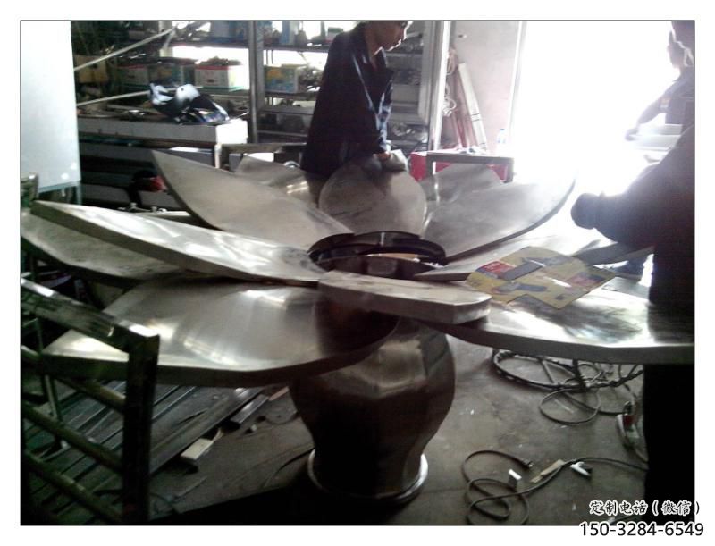 鏤空蓮花雕塑 噴水園林水蓮花雕塑 住宅小區(qū)花卉雕塑