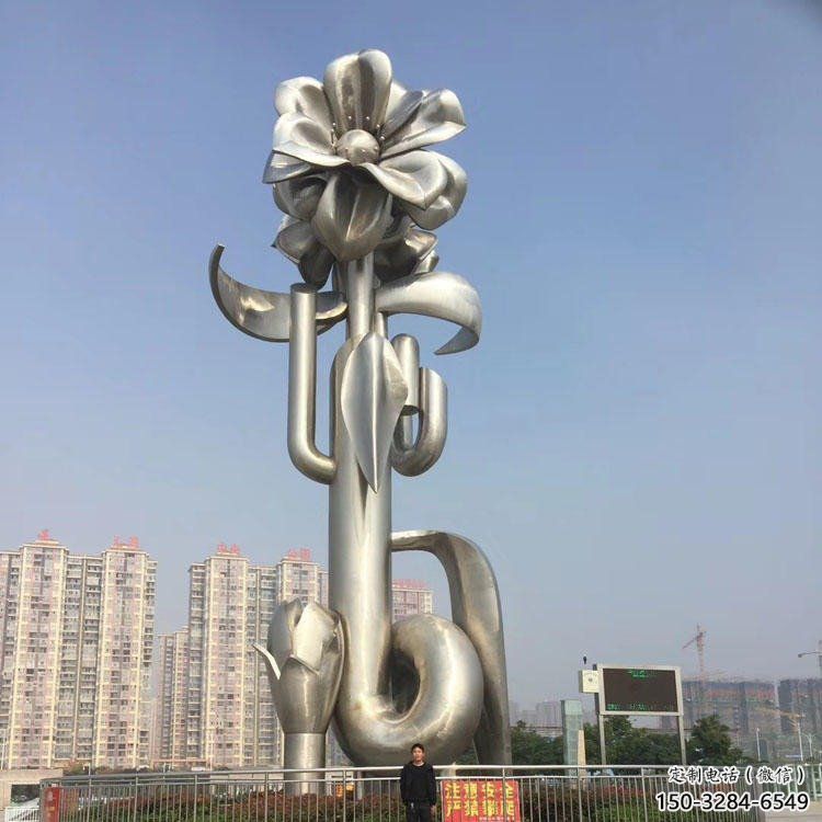 仿古喇叭花雕塑 騰飛花卉雕塑 房地產(chǎn)雕塑