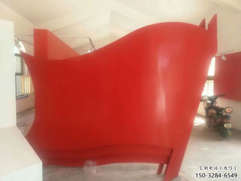 小區(qū)旗幟雕塑，拉絲黨建雕塑，抽象效果