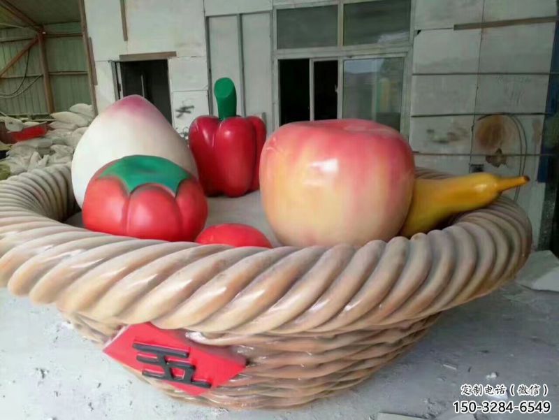 建筑雕塑制造商，城區(qū)小品，仿真果籃雕塑定制