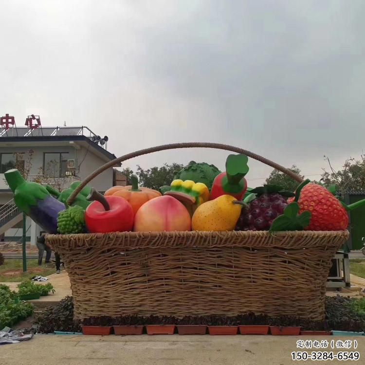 酒店果籃雕塑定價，景觀雕塑，蔬菜果籃雕塑擺件