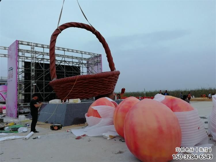 果籃雕塑供求，中式工藝，桃子果籃雕塑精選
