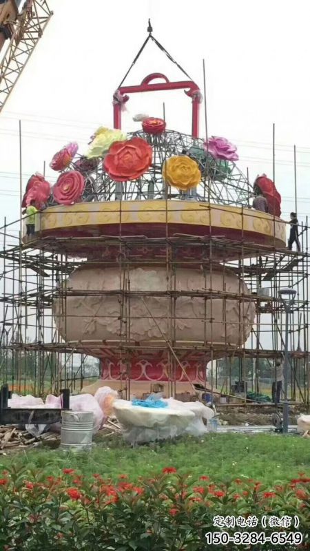 公園景觀雕塑定做，小區(qū)擺件，鏡面公園花籃雕塑制作