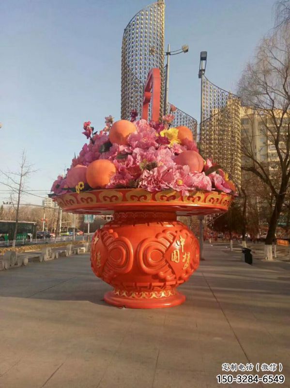 商業(yè)花籃雕塑定價，拉絲工藝，花卉花籃雕塑工程制作制作