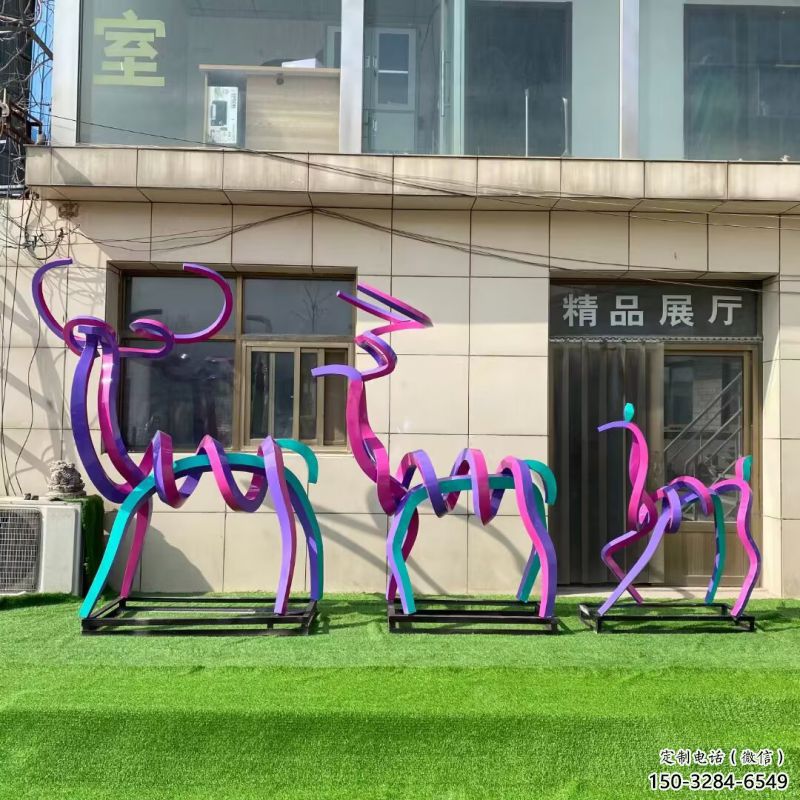 風景區小鹿雕塑