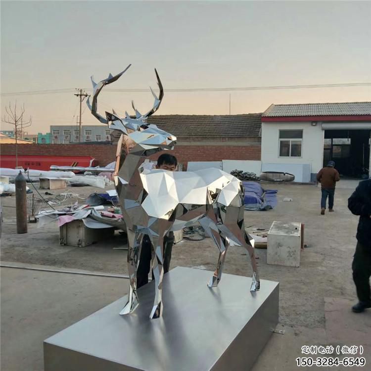 小鹿雕塑供求，景觀雕塑，切面小鹿雕塑制造商