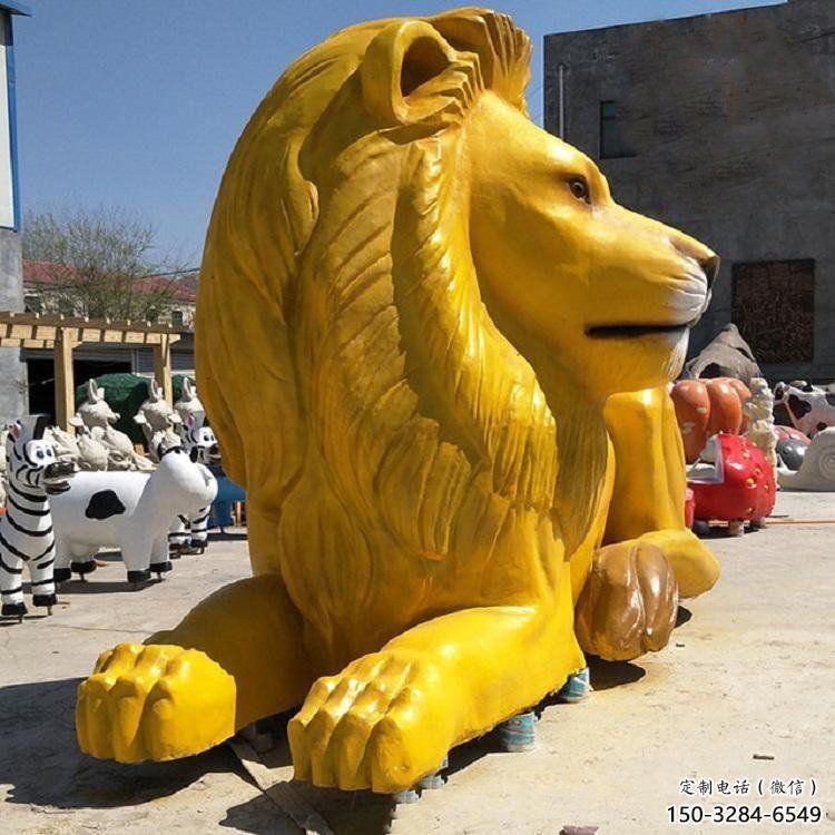 抽象型獅子雕塑，彩繪效果，玻璃鋼材質結構