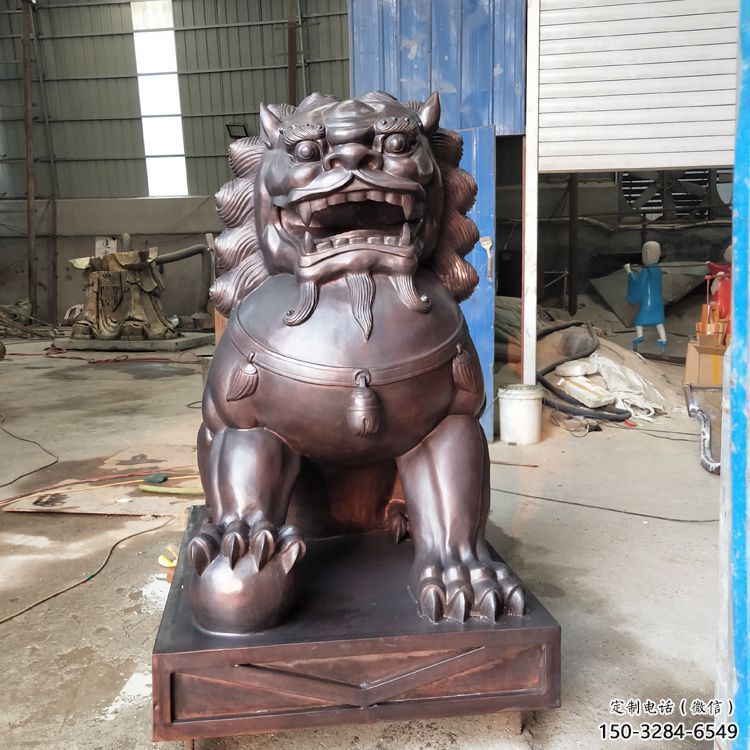 紫銅獅子雕塑提供，露天雕塑，蹲獅雕塑生產(chǎn)承接