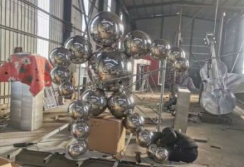 彩繪機(jī)器人雕塑