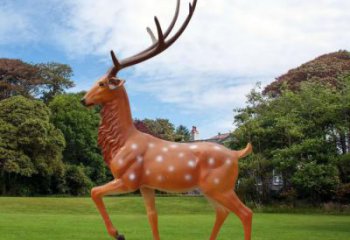 梅花鹿雕塑承接，園林雕塑，玻璃鋼梅花鹿雕塑定制