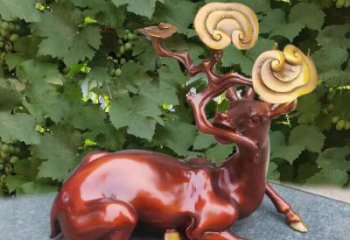 廣場馴鹿雕塑，動物彩繪雕塑，抽象效果